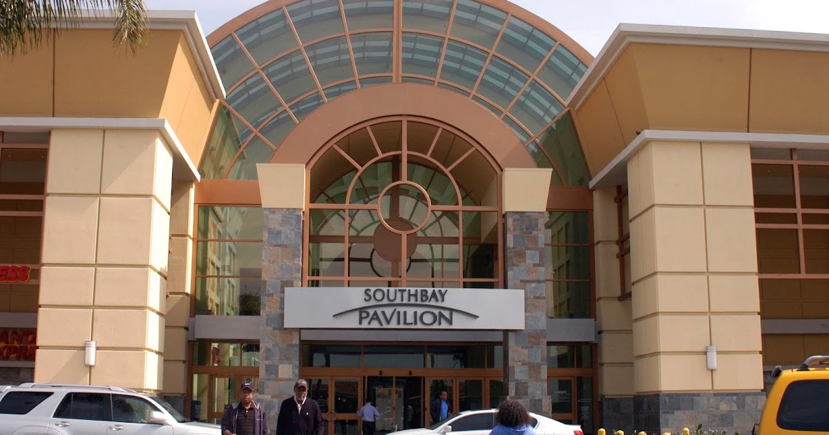 What's Happening LA? SouthBay Pavilion in Carson wins prestigious
