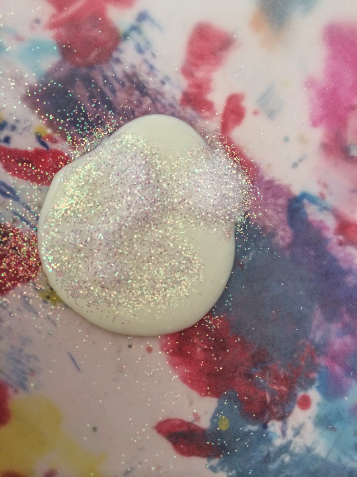 Mini and Mommies Glow In the Dark Paint Halloween Ghosts