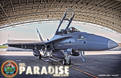 DEFENSE STUDIES: F/A-18D TUDM Tampil dengan Skema Warna Baru