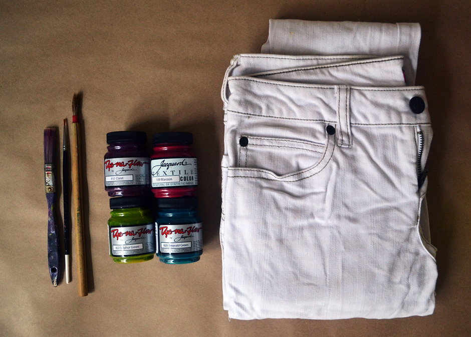 All The Good Girls Go To Heaven ☩DIY☩ Watercolor Painted Jeans+Blogger Collaboration