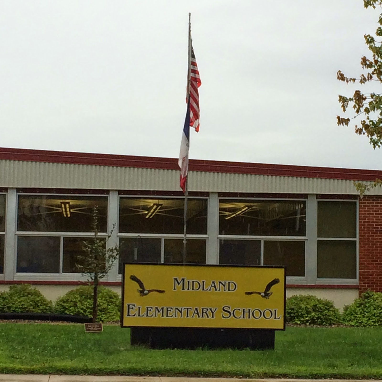 Iowa TOY 2014 Points of Pride Midland Community School District