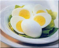 Como cozinhar ovos com a casca rachada?