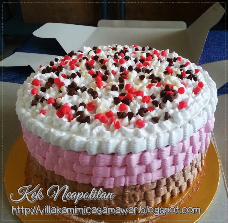 Villakamimicasamawar Kek Neapolitan