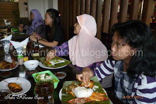 http://ejawantahtour.blogspot.com/2012/12/wisata-kuliner-indonesia-citra-rasa.html