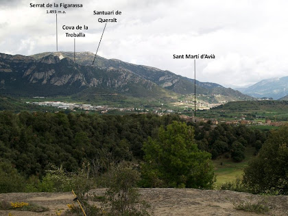 La Serra de Queralt i el Serrat de La Figarassa des del Bosc del Ramonet La Serra de Queralt i el Serrat de La Figarassa des del Bosc del Ramonet