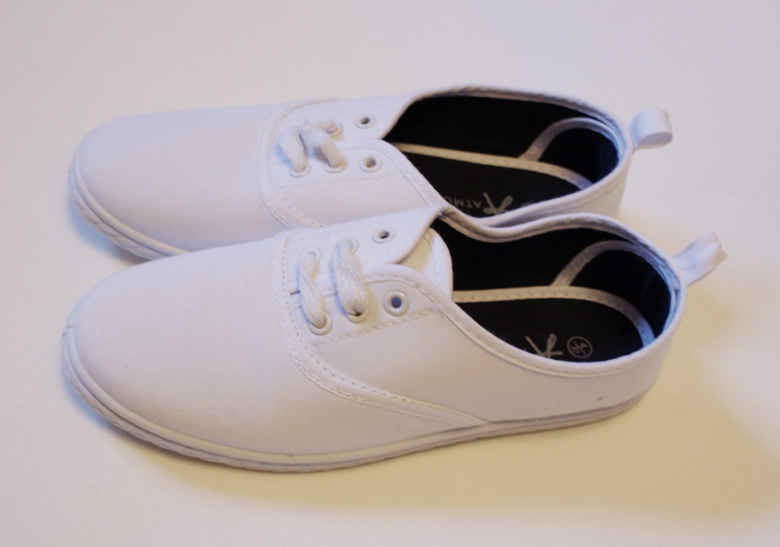 Vivid Please DIY How To Customise Canvas Shoes