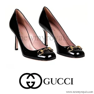 Queen Letizia style Gucci Black Patent Leather Jolene Mid Heel Pumps