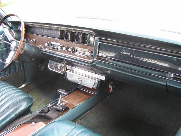 1966-Pontiac-Grande-Parisienne-dashpad.j