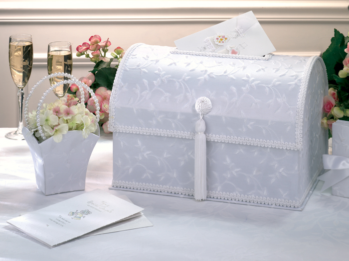 Cofre para los sobres de la boda Cofre para los sobres de la boda