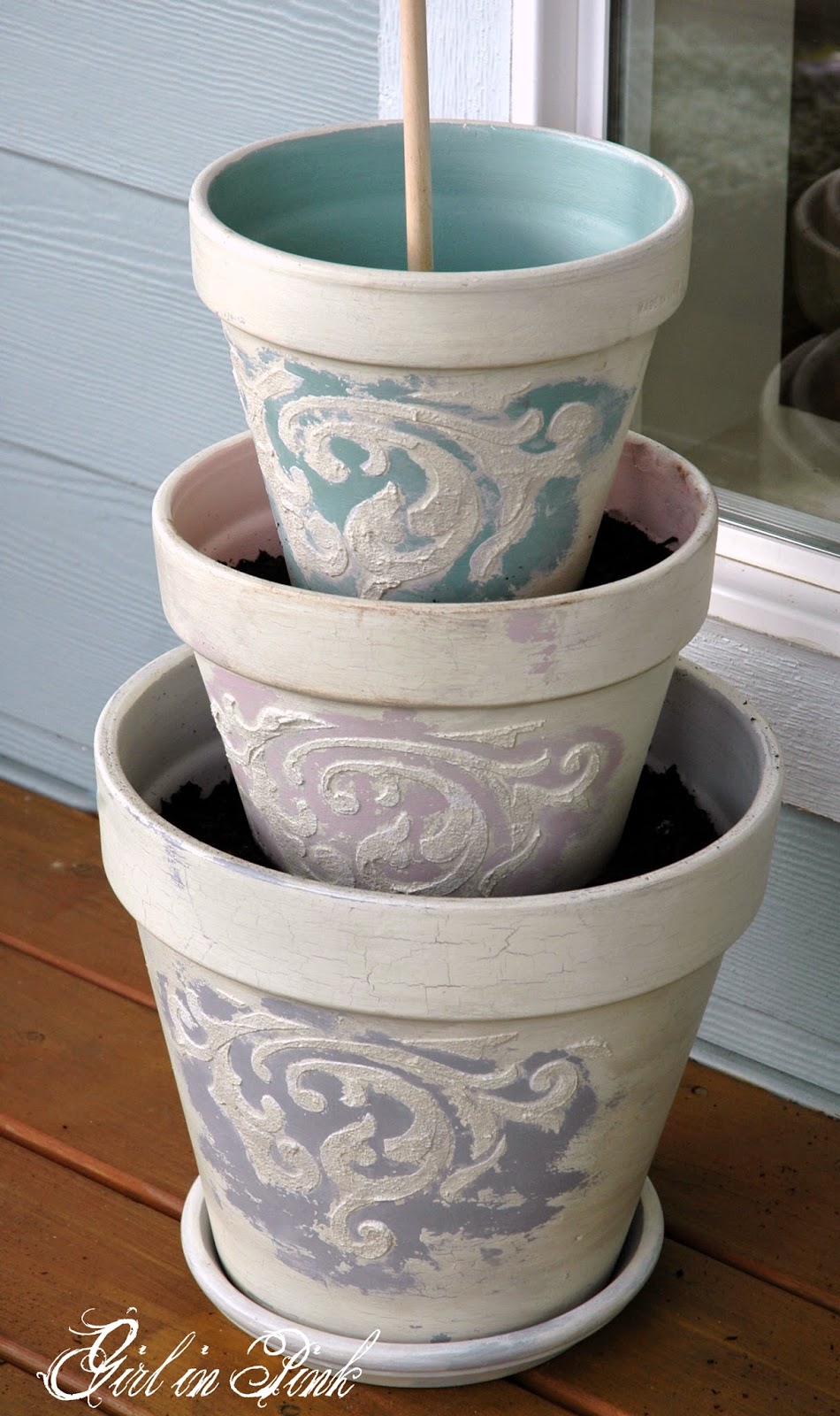 Girl in Pink How to Create Beautiful Finishes on Flower Pots and Seal