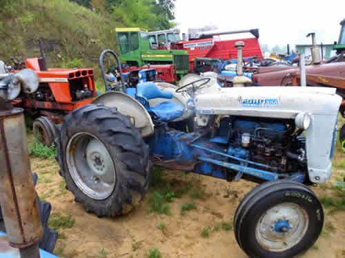 Ford 4000 tractor parts