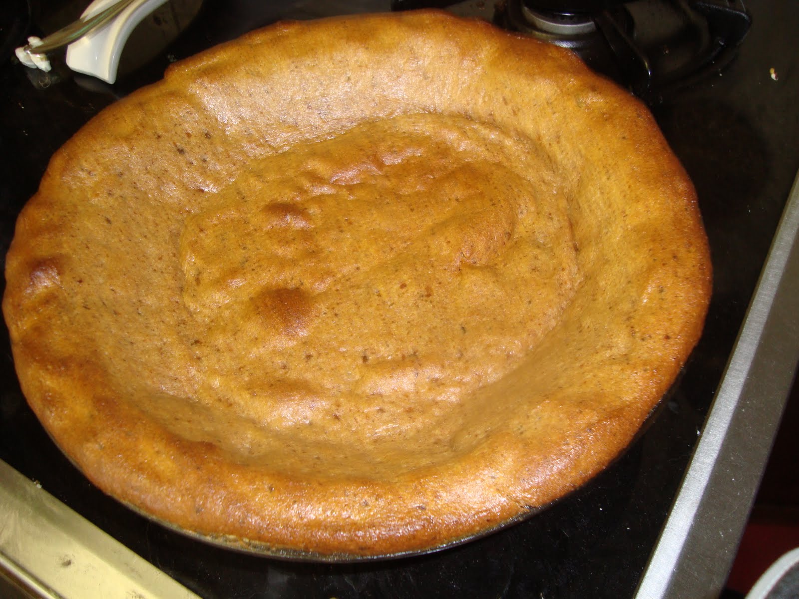 The Glutenless Garden Date 'n Nut Pie Crusts (bake and nobake!)