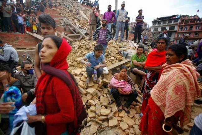 Earth Quake, Nepal, Kathmandu, Mount Everest, New Delhi, Injured, Report, Treatment, Kochi, Bihar, National