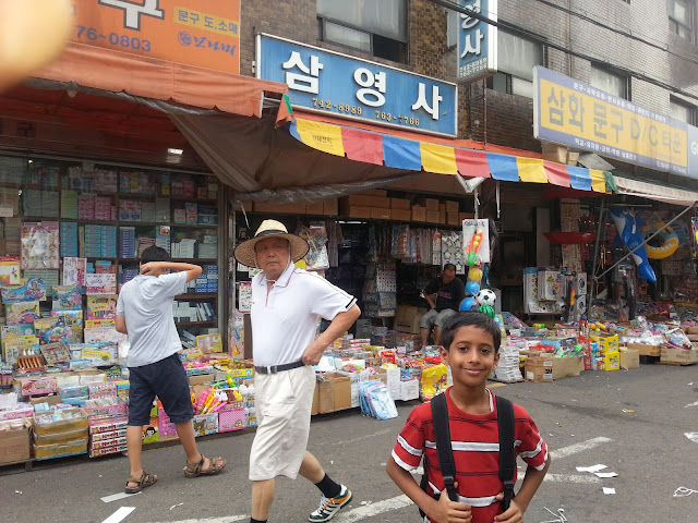Wholesale stores in Dongdaemun