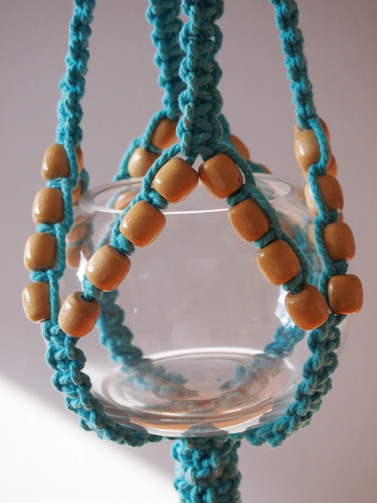 ouch flower Vintage Beads + Macramé = Perfect