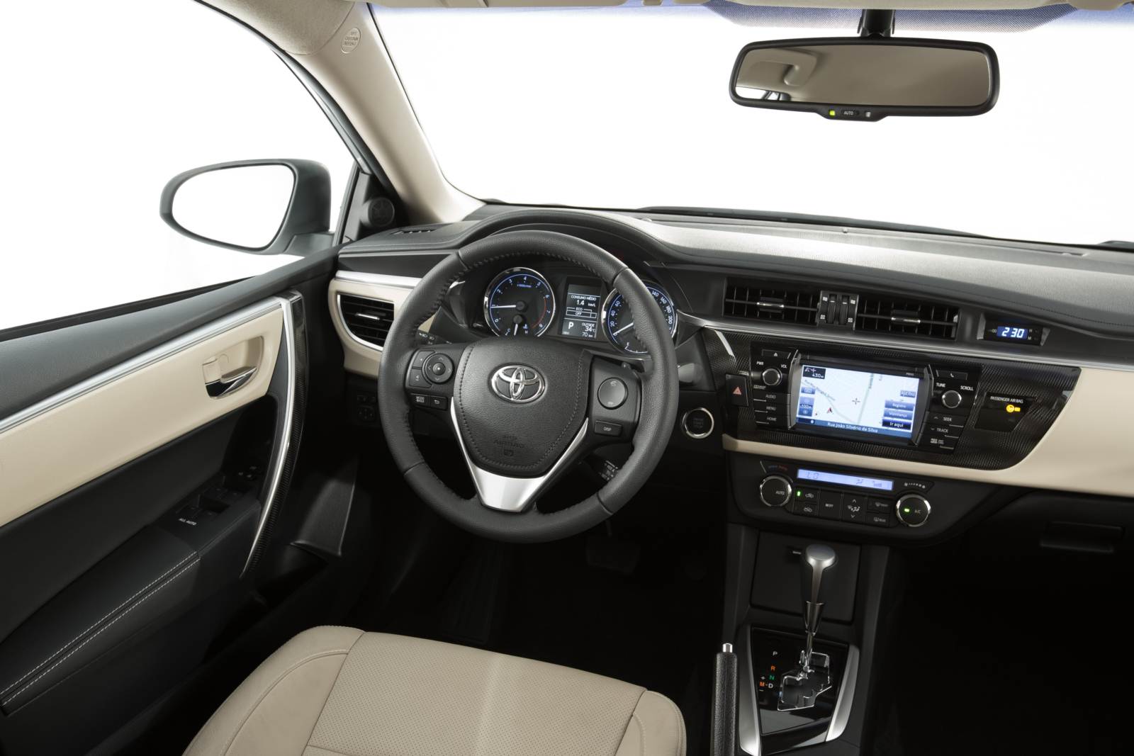 Toyota Corolla 2.014 - Página 12 Novo-Corolla-2015-Altis-interior+(3)