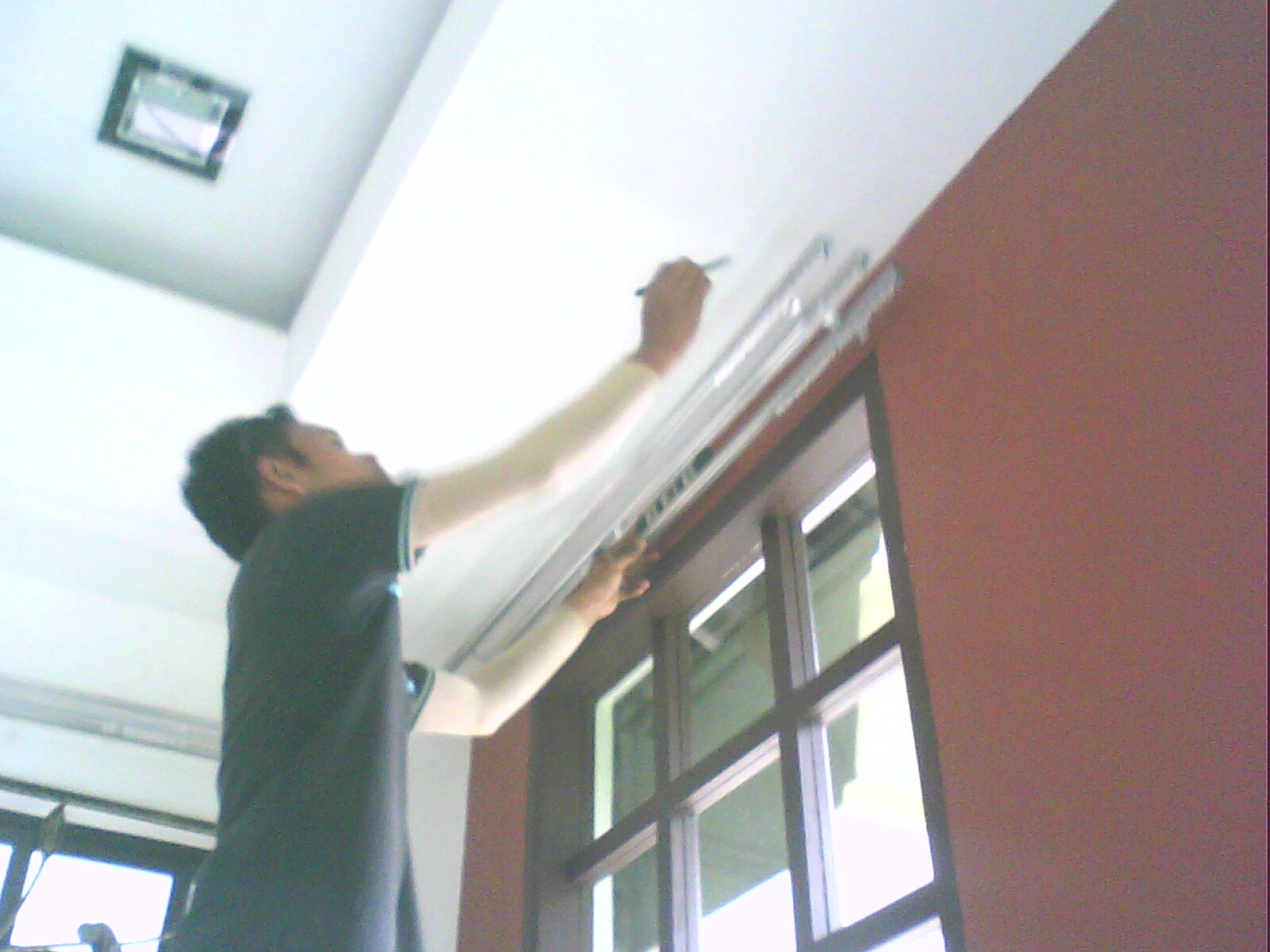 INS RENOVATION & CONSTRUCTION WORKS PASANG RAIL LANGSIR ALUMINIUM