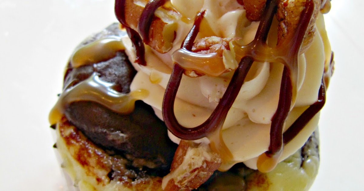 whitleigh cupcakes Turtle Cheesecake Cupcakes!