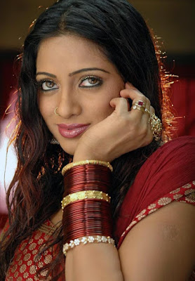 Udaya-Bhanu-Hot-Tamil-Actress Udaya-Bhanu-Hot-Tamil-Actress