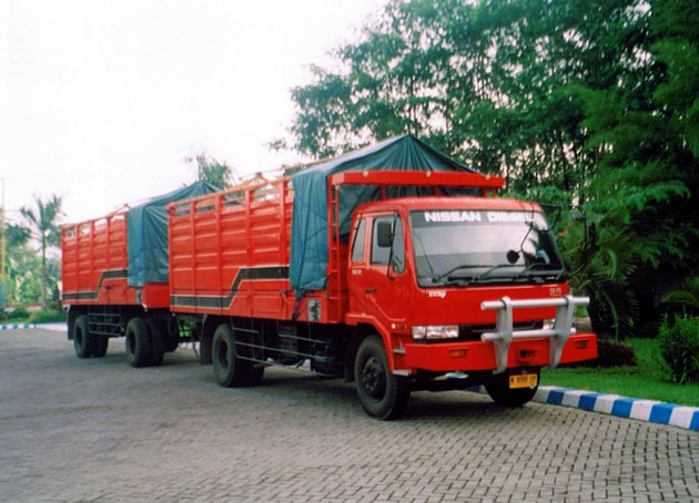 RENTAL TRUK WINGBOX GANDENG FUSO: RENTAL TRUK WINGBOX GANDENGAN DAN FUSO