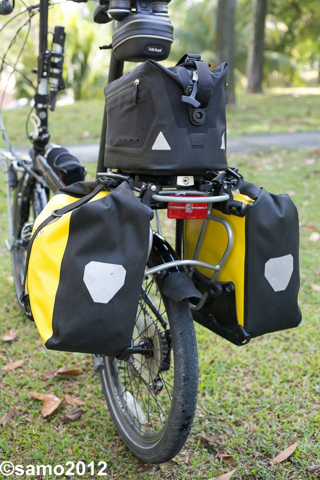 The Samosaurus Chronicles First Impressions Ortlieb Trunk Bag With The Frontrollers Ed