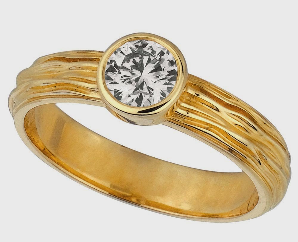 Unique Shaped Yellow Gold Wedding Rings with White Diamond