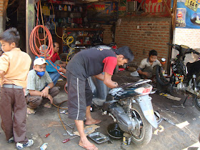 BENGKEL MOTOR