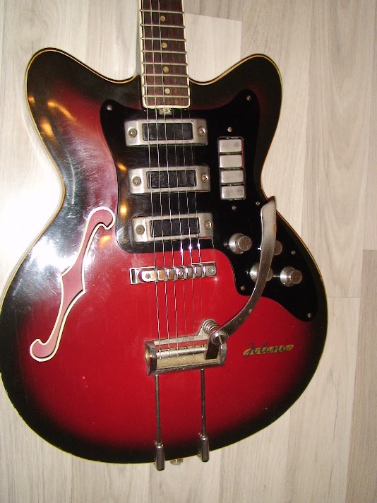 THE UNIQUE GUITAR BLOG Jolana Guitars First Electric Guitars Made In