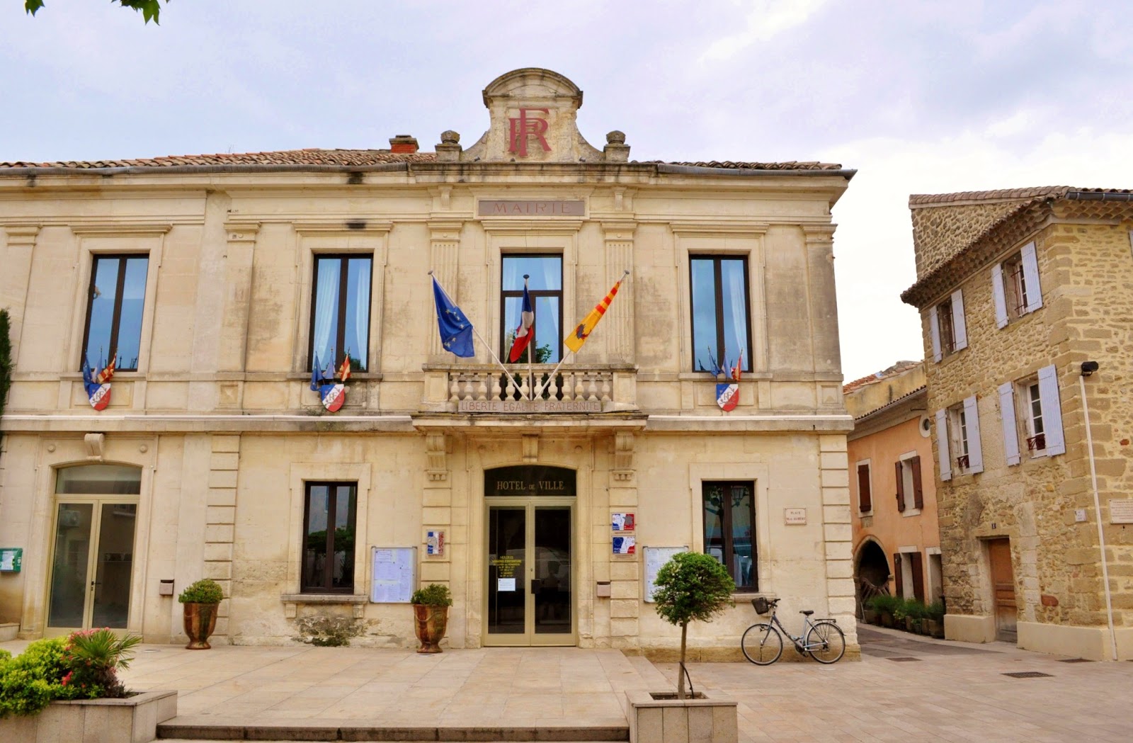 Our House in Provence SainteCécilelesVignes, home to vignerons and