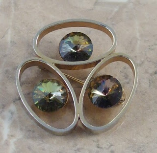 vintage brooch with rhinestones