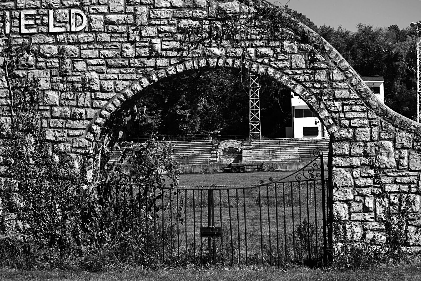 excelsior springs guys See the 11 most recommended photographers in excelsior springs, mo honest opinions shared by friends and neighbors want to find out who they refer. excelsior springs guys See the 11 most recommended photographers in excelsior springs, mo honest opinions shared by friends and neighbors want to find out who they refer.