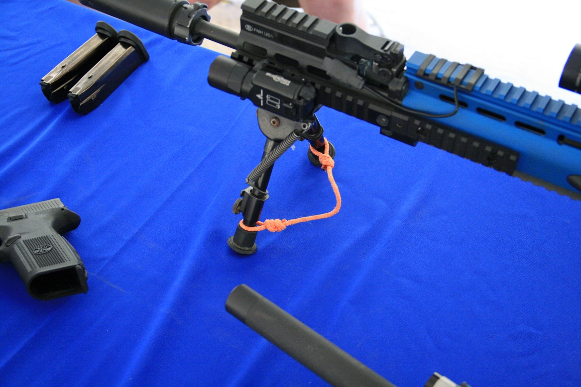 Harris Bipod 69 inch with leg notches 69.99 r/gundeals