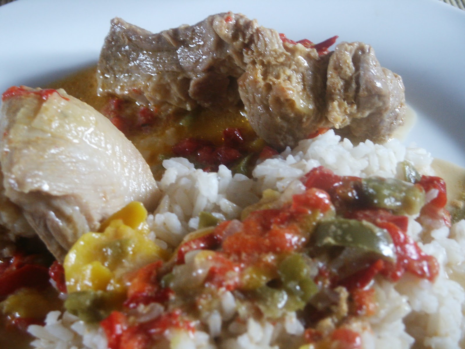 La cuisine de canelé: Curry de porc au lait de coco