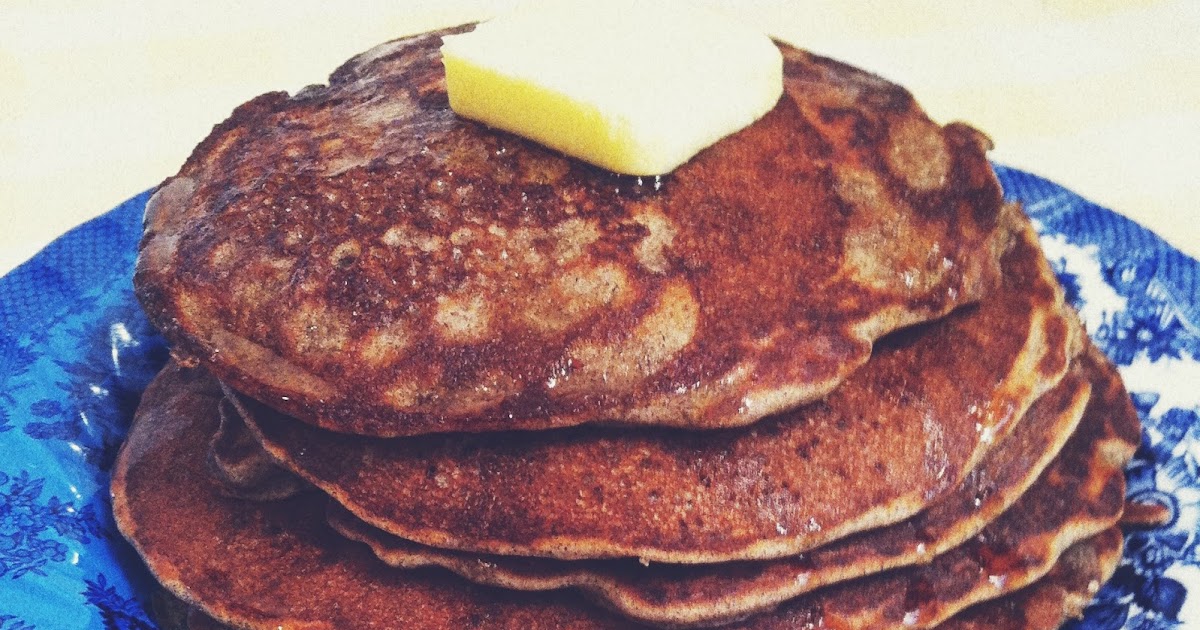 little kitchie overnight buckwheat pecan pancakes