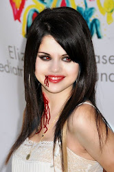 Selena Vamp.