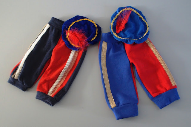 Pieten costumes