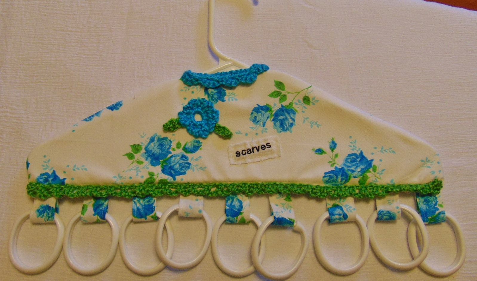 camp and cottage living How to Hang Scarves