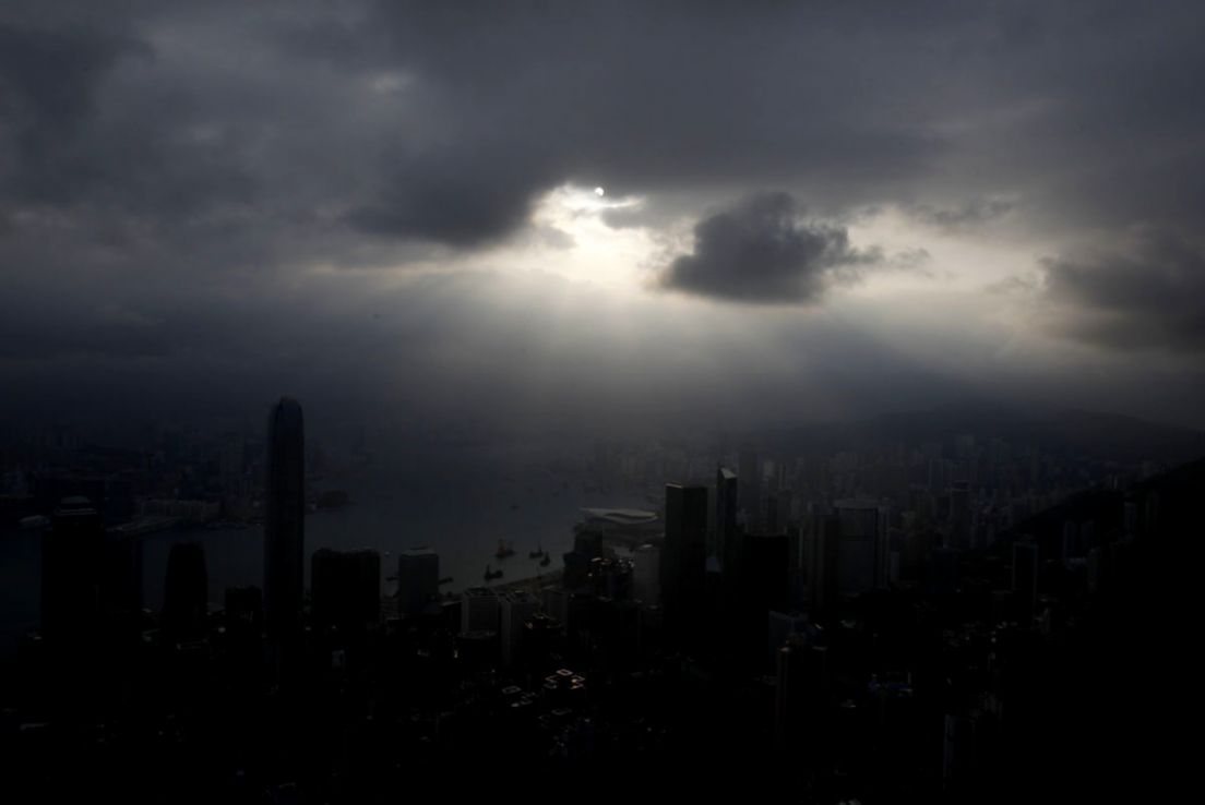 REU ECLIPSE043 REU ECLIPSE043