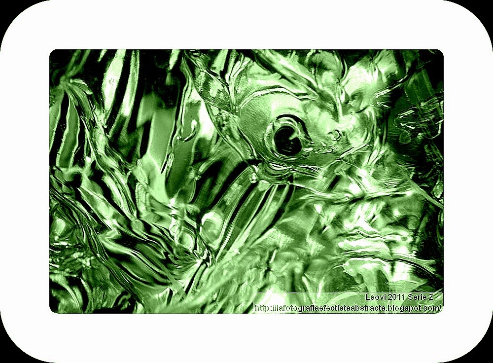 Foto Abstracta 3330 Sueño desnudo de un insomne - Nude dream of an insomniac Foto Abstracta 3330 Sueño desnudo de un insomne - Nude dream of an insomniac