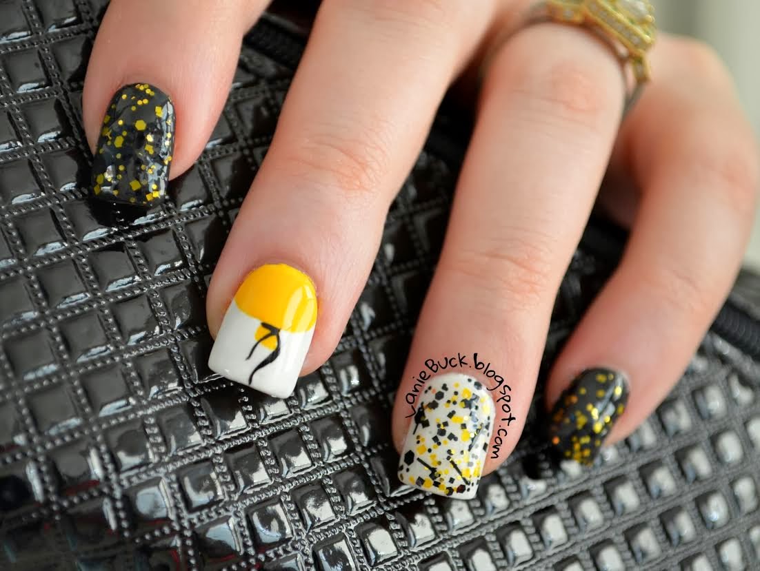 DIY Curved Nail Art Watermark Tutorial