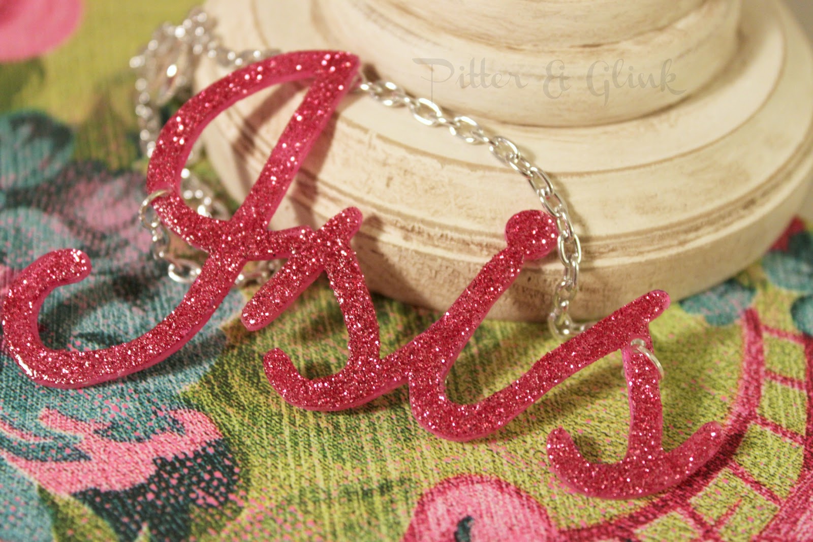 PitterAndGlink {DIY Name Necklace}