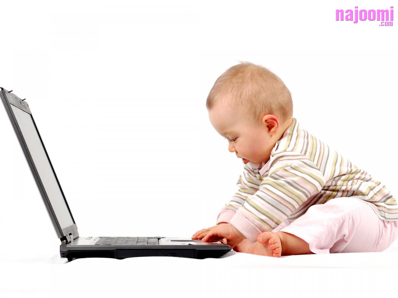 http://3.bp.blogspot.com/-eGXhUD8Wna8/TodQu429W_I/AAAAAAAAATs/x9SUjs764tA/s1600/2011-cute-baby-pics.jpg