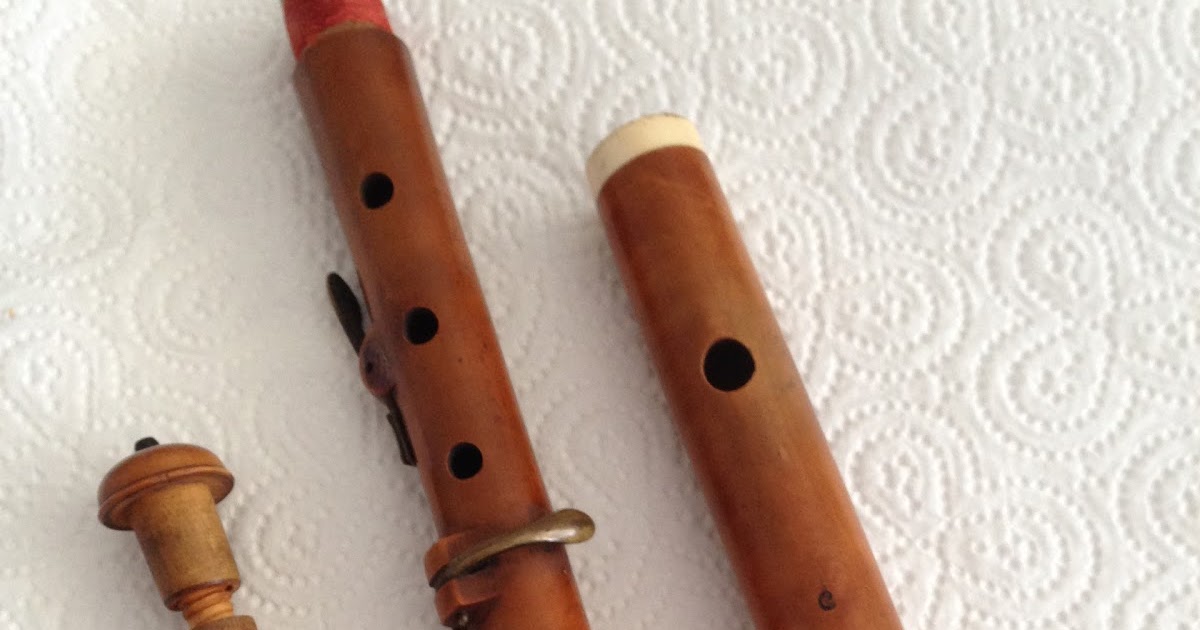 Irish Piccolo Page Early Boxwood C Piccolo (Band Flute)