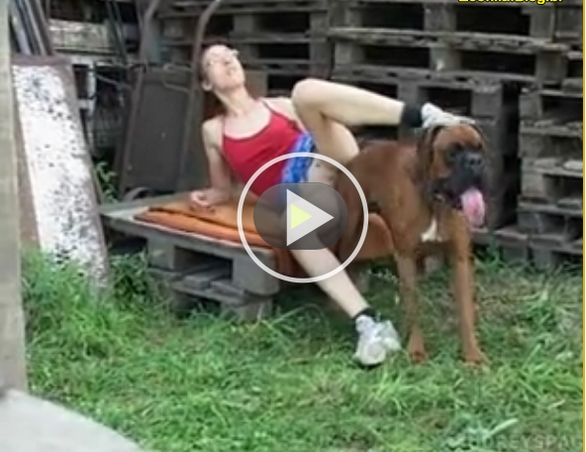 mujer con un perro se queda pegada videos completos de zoofilia 40