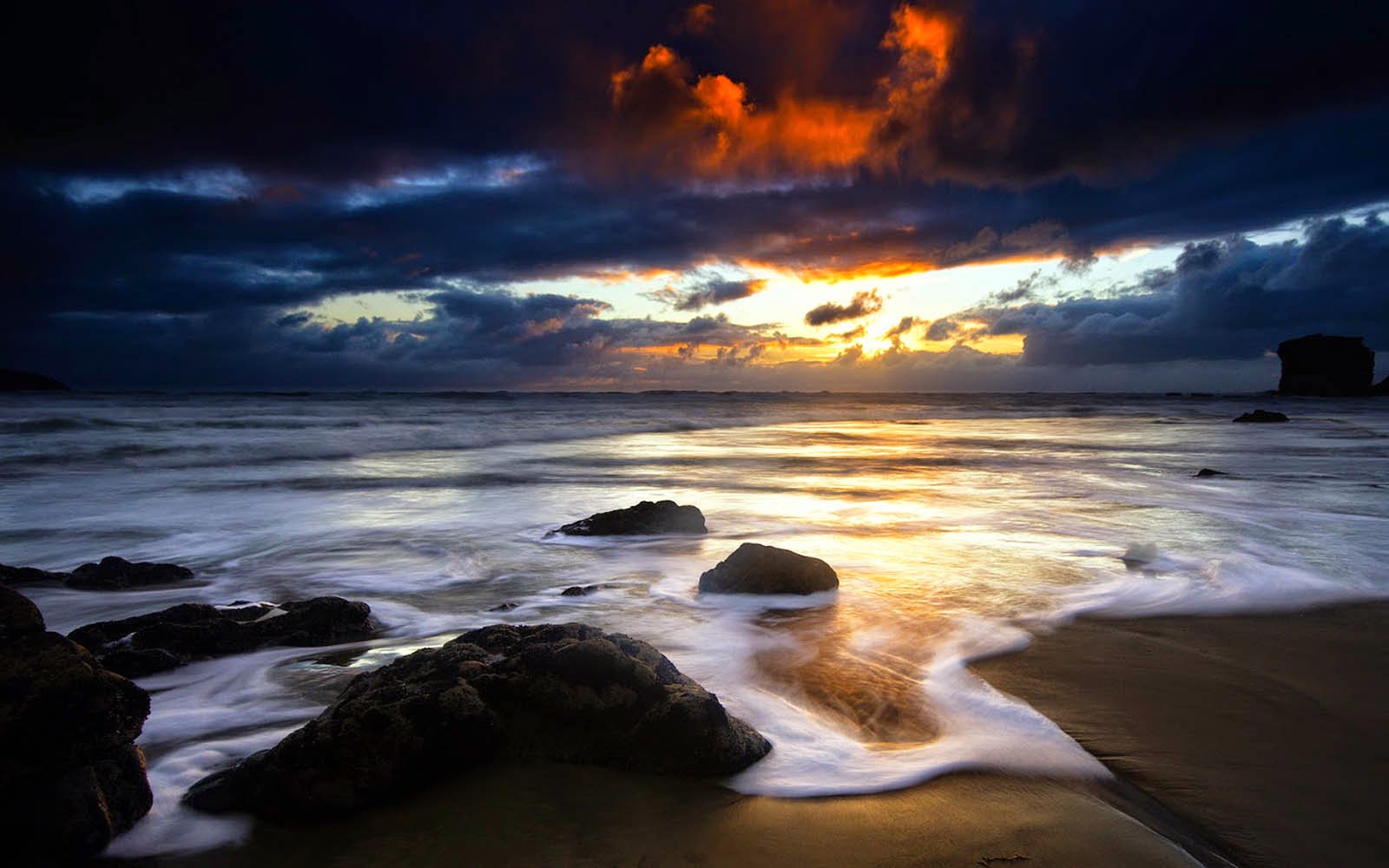 HD Wallpapers: Wide Screen Desktop HD Wallpapers