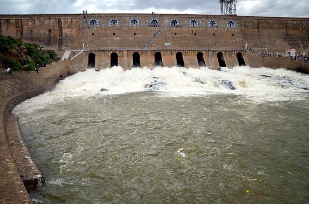 Mettur Dam-the water level reaches 120 ft, the entire inflow will be let out