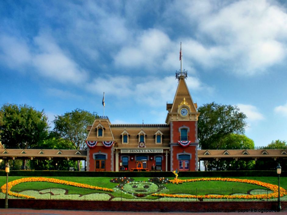 Disney Disneyland Main Street Train Station View Large O… Flickr Disney Disneyland Main Street Train Station View Large O… Flickr