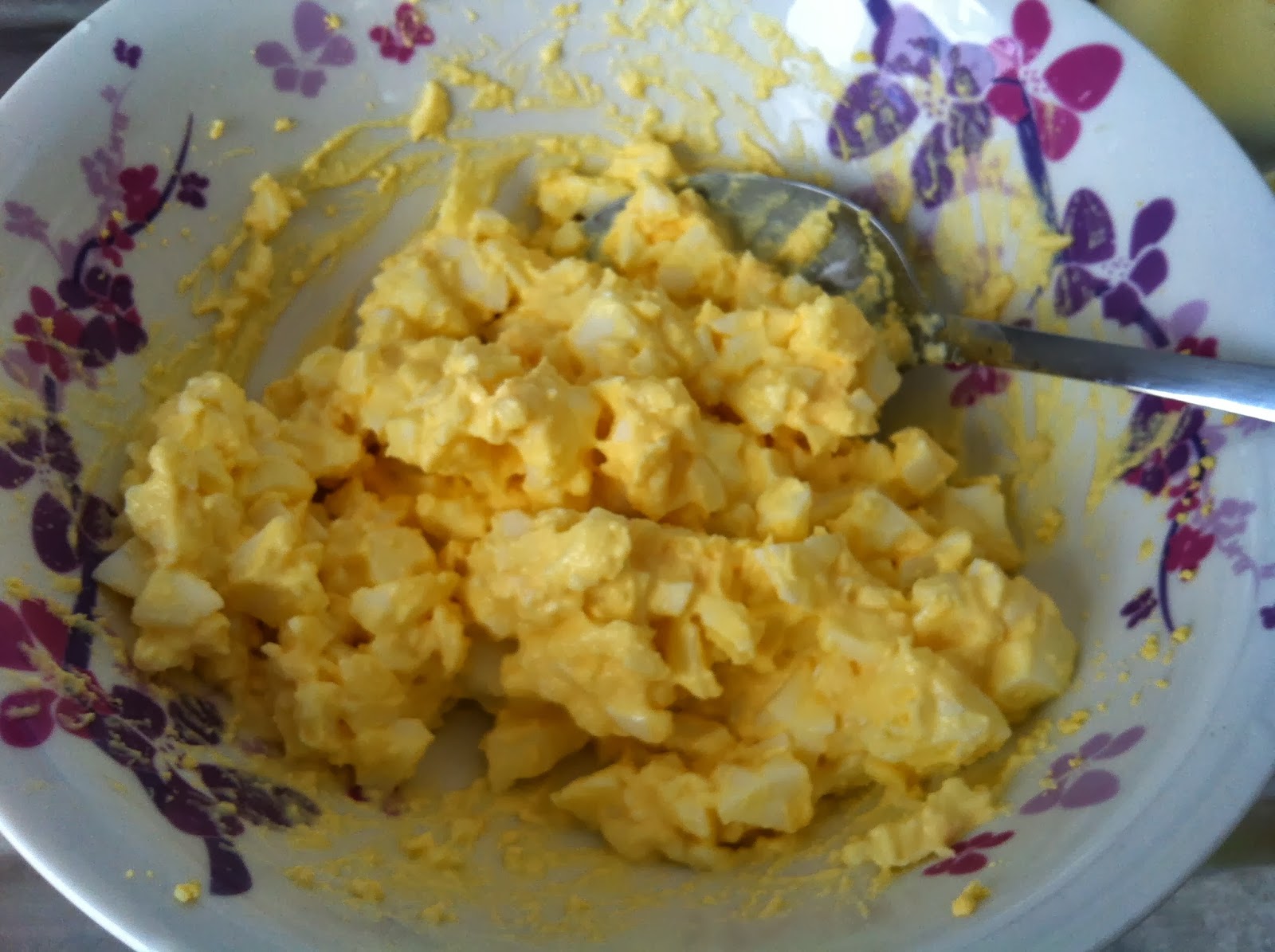 Egg with Mayonnaise Sandwich Simple student's recipe! cook. share. love