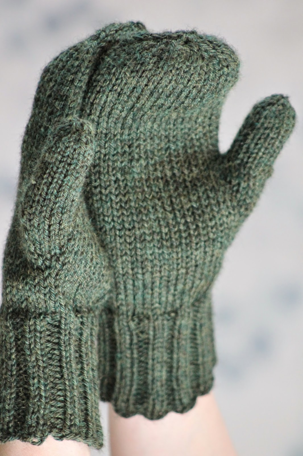 What You Need Jun 11, · Sizes: SMALL (M, L) Note: Sizes for most Better Homes & Gardens knitting projects are noted in the instructions. When one size is written out in capitalized letters, it is to note the size of the modeled cripatsur.ga: Better Homes & Gardens.