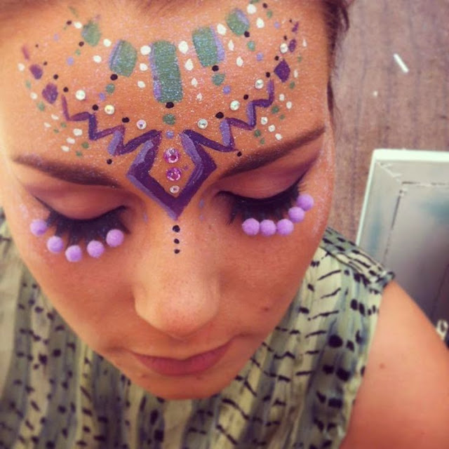 She's So Chic! Beautiful Finds From Around The ! Festival Face Paint